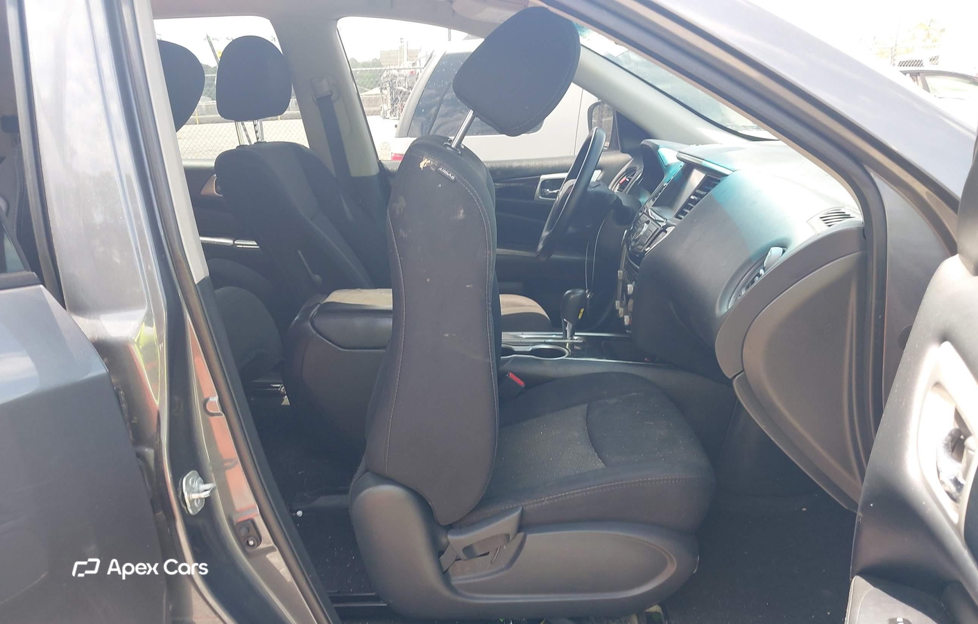 Nissan Pathfinder 2018