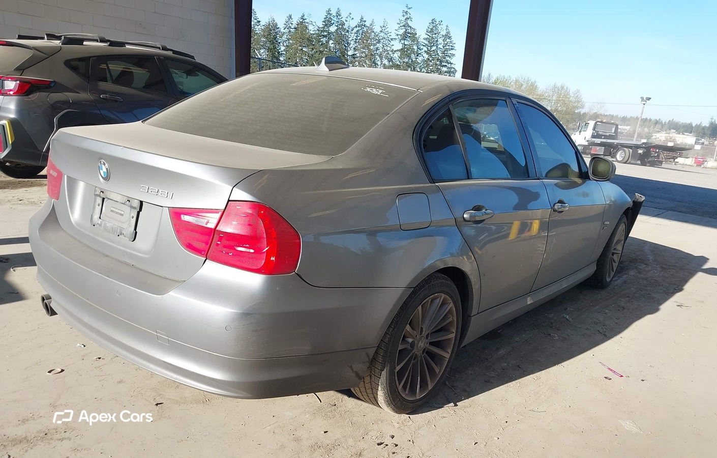 BMW Series 3 2011