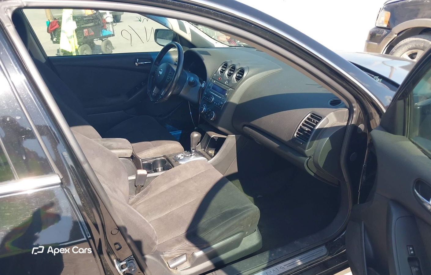 Nissan Altima 2012