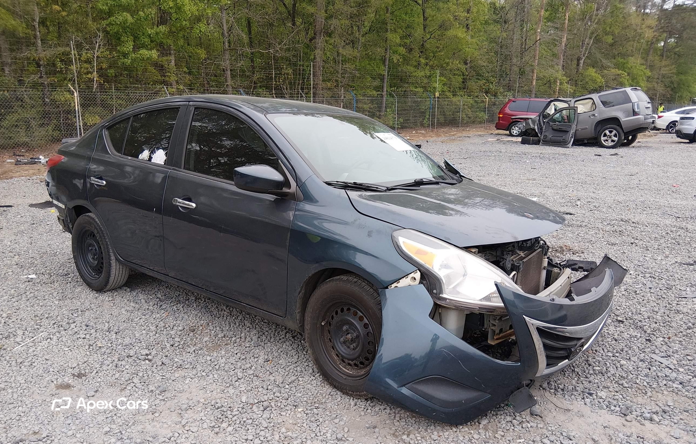 Nissan Versa 2016