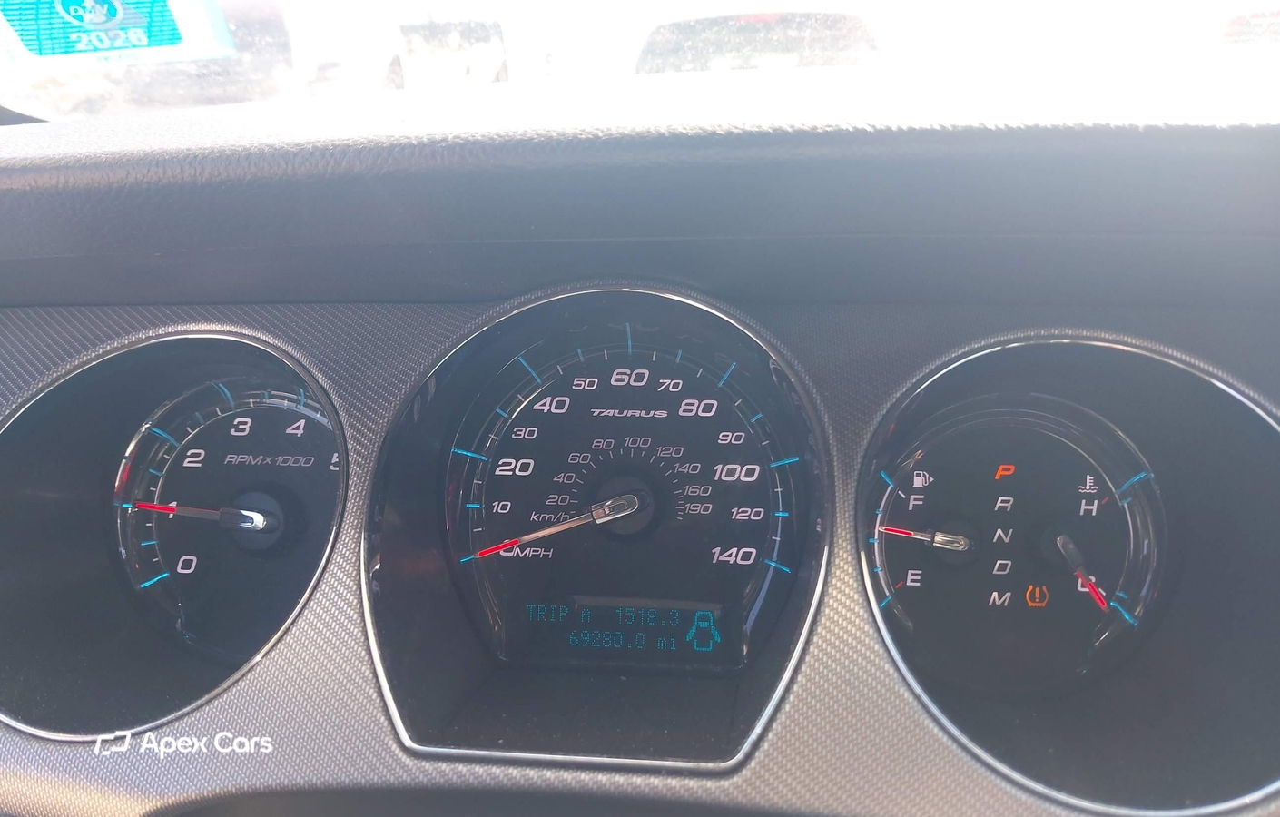 Ford Taurus 2010