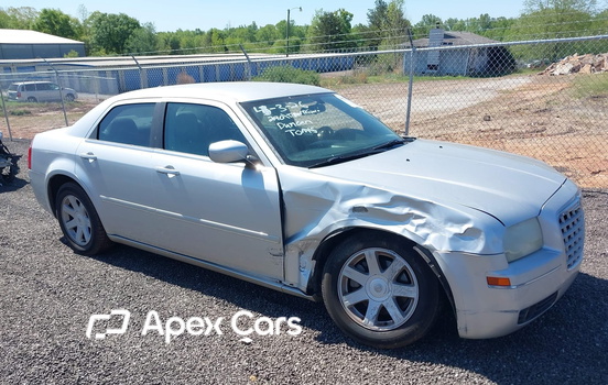 Chrysler 300 2005 - Image 1 of 11