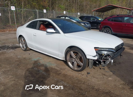 2010 Audi S5 - Image 1 of 5