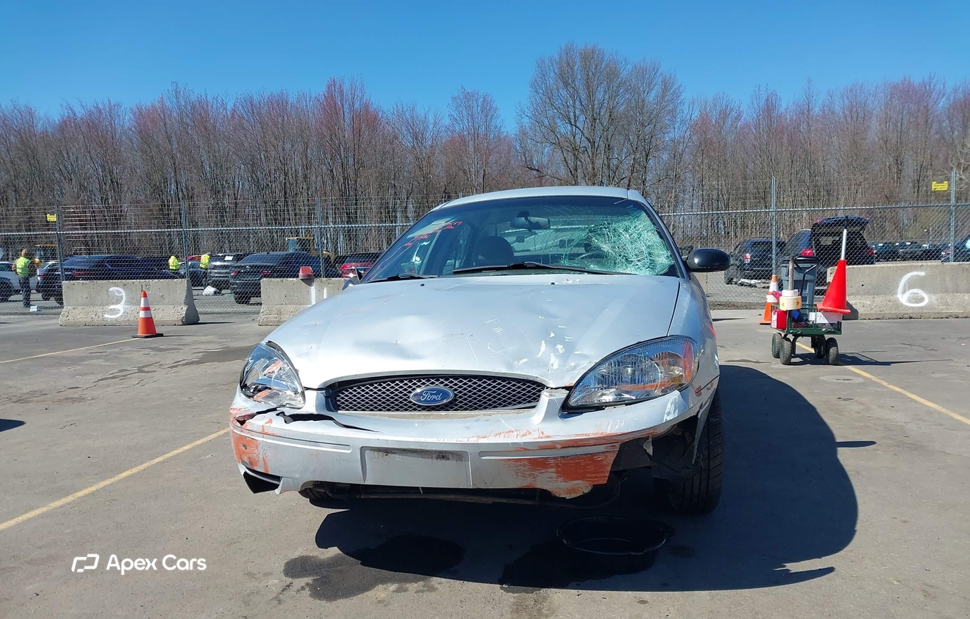 Ford Taurus 2004