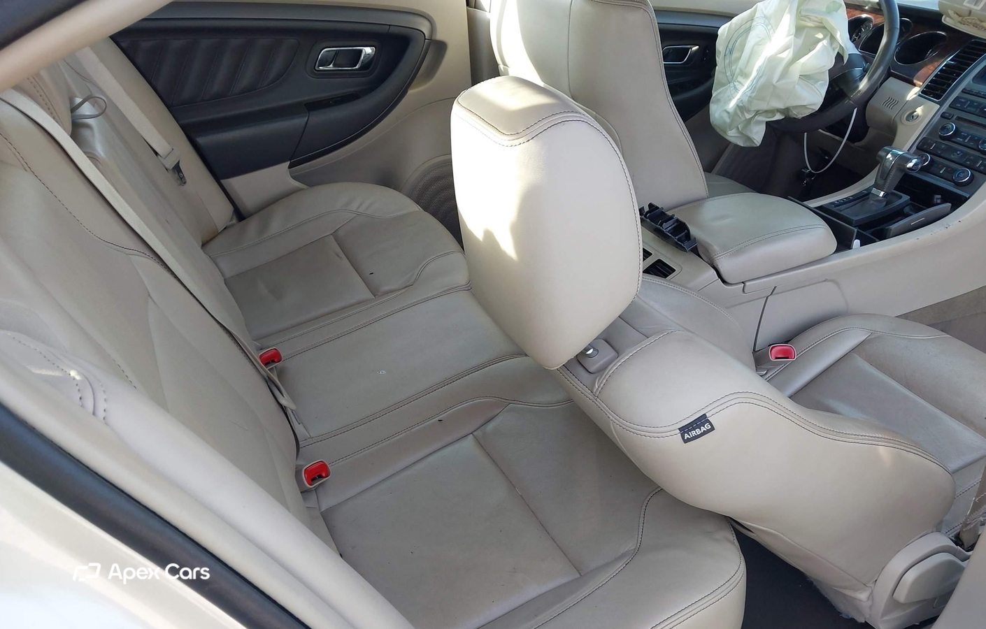 Ford Taurus 2010