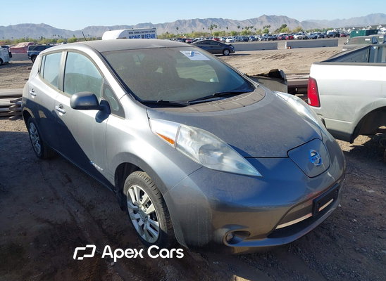 2015 Nissan Leaf - Image 1 of 5