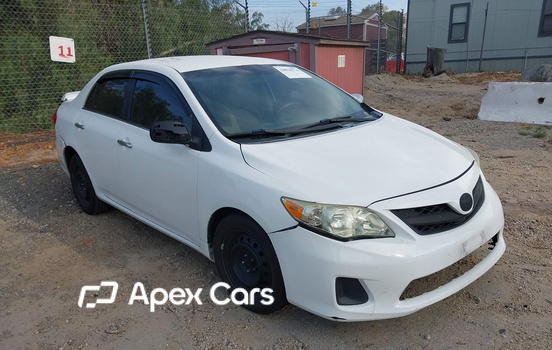 Toyota Corolla 2013 - Image 1 of 17
