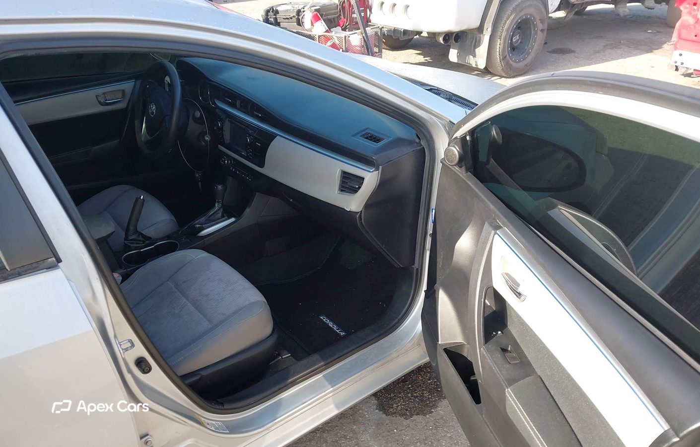 Toyota Corolla 2015