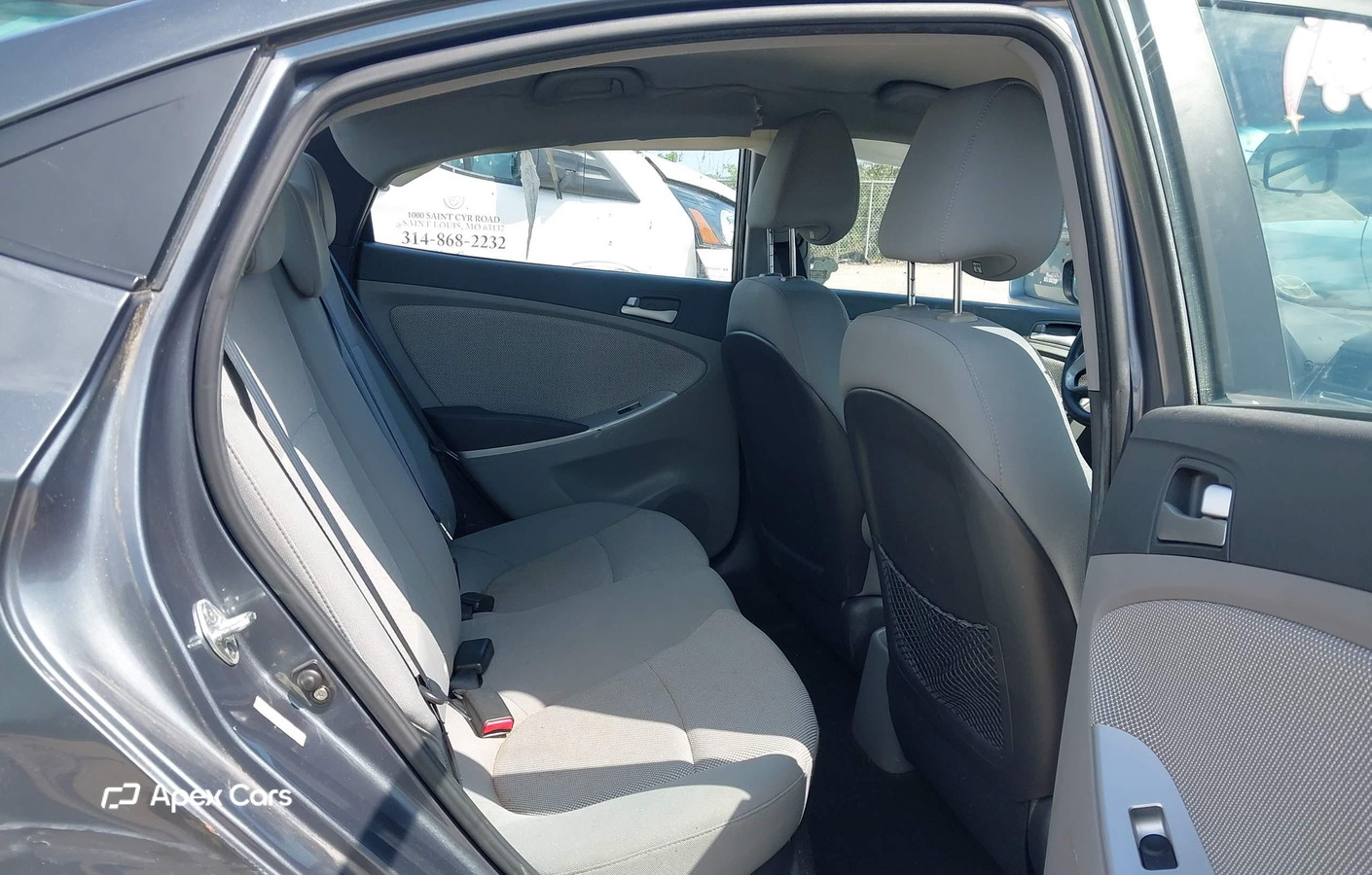 Hyundai Accent 2012