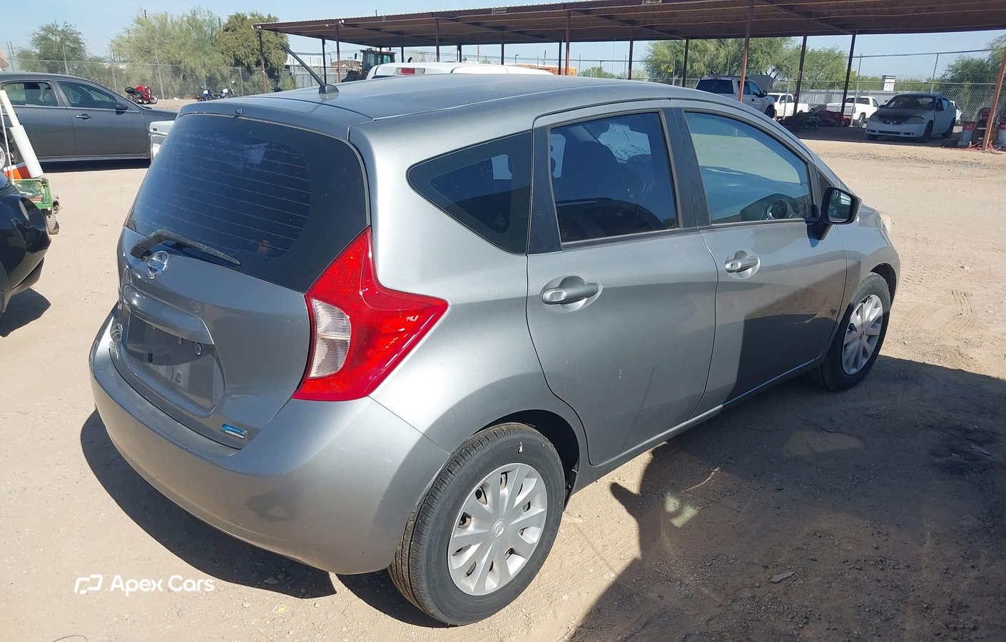Nissan Versa 2015