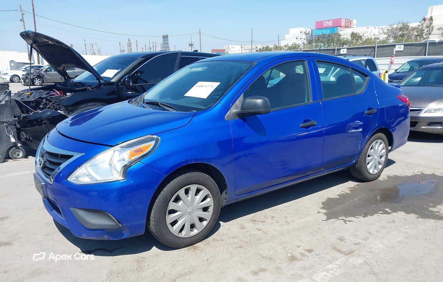 Nissan Versa 2015