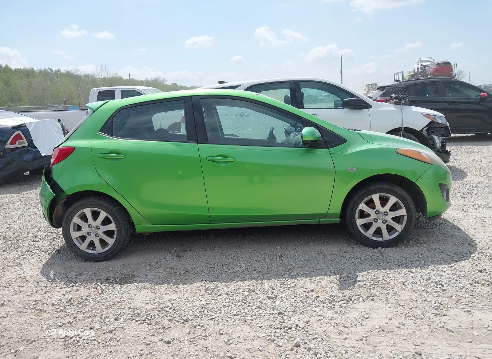Mazda 2 2013