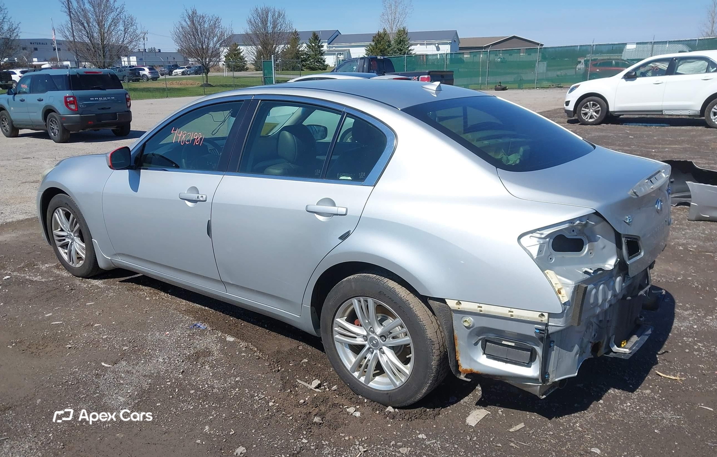 Infiniti G 2013