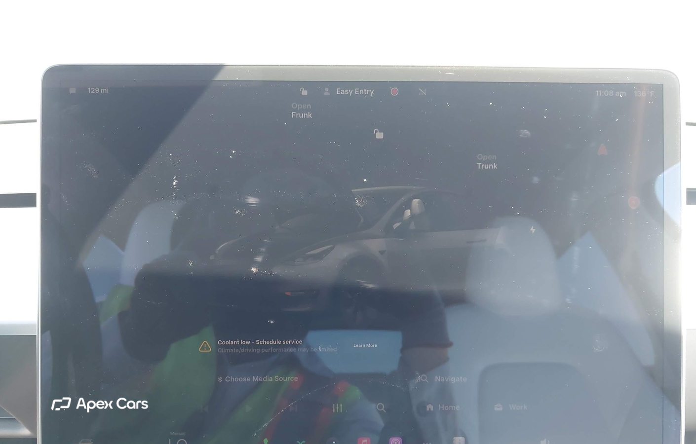 Tesla Model Y 2025