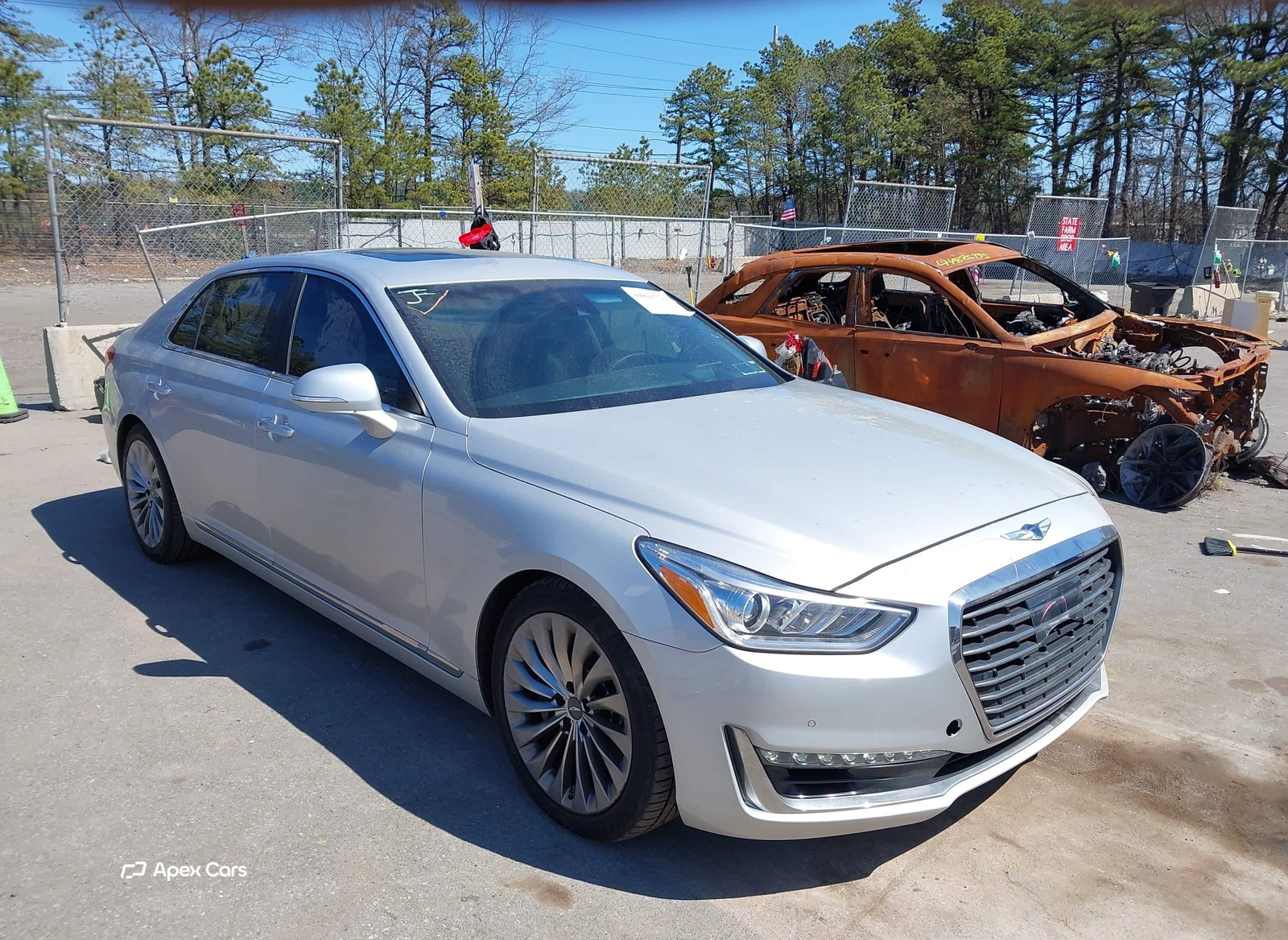 Genesis G90 2017