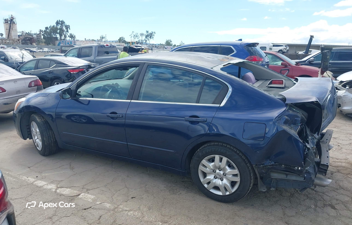 Nissan Altima 2012