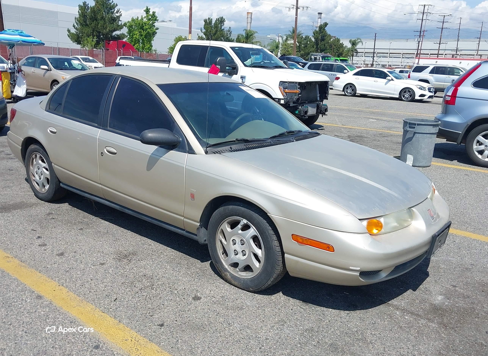 Saturn SL 2002