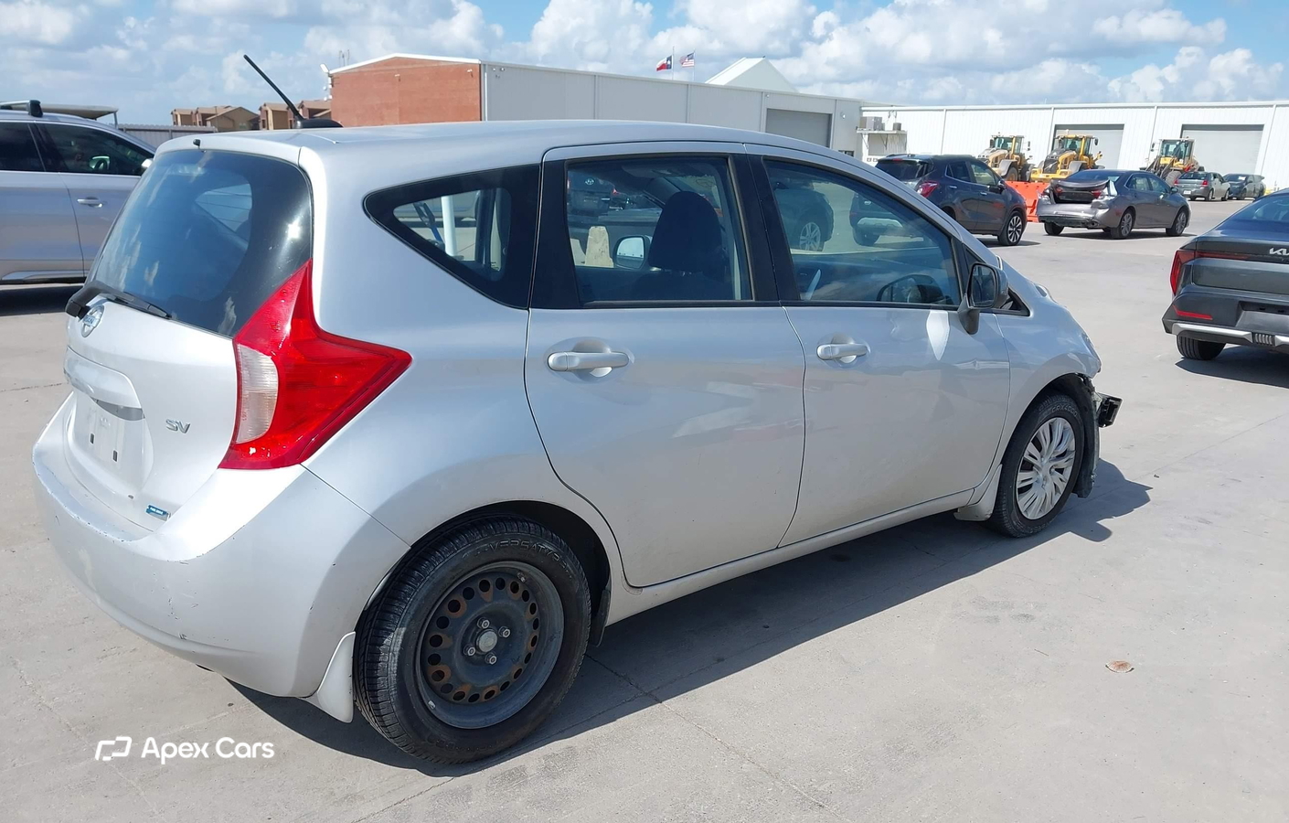 Nissan Versa 2014