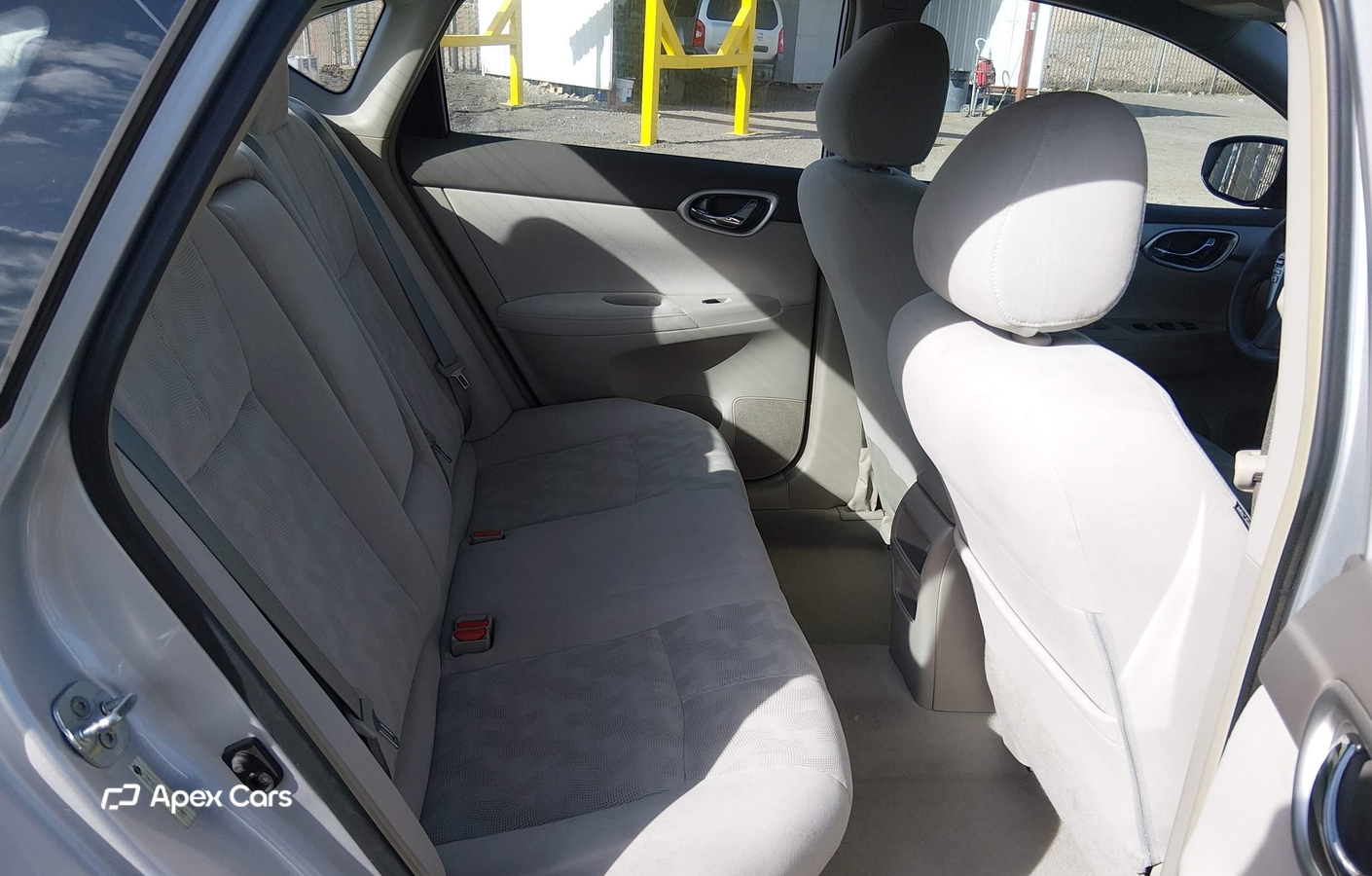 Nissan Sentra 2013