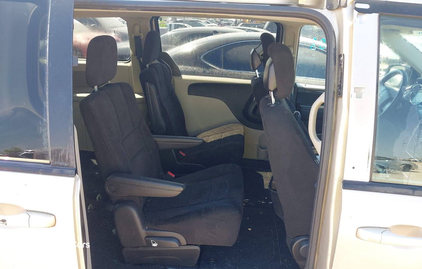 Dodge Caravan 2013
