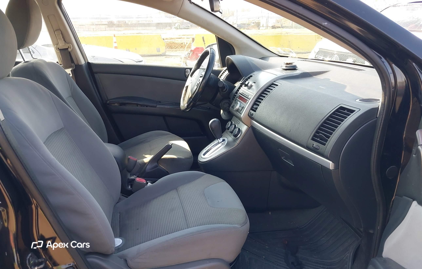 Nissan Sentra 2012