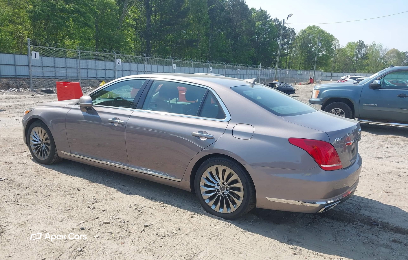 Genesis G90 2018