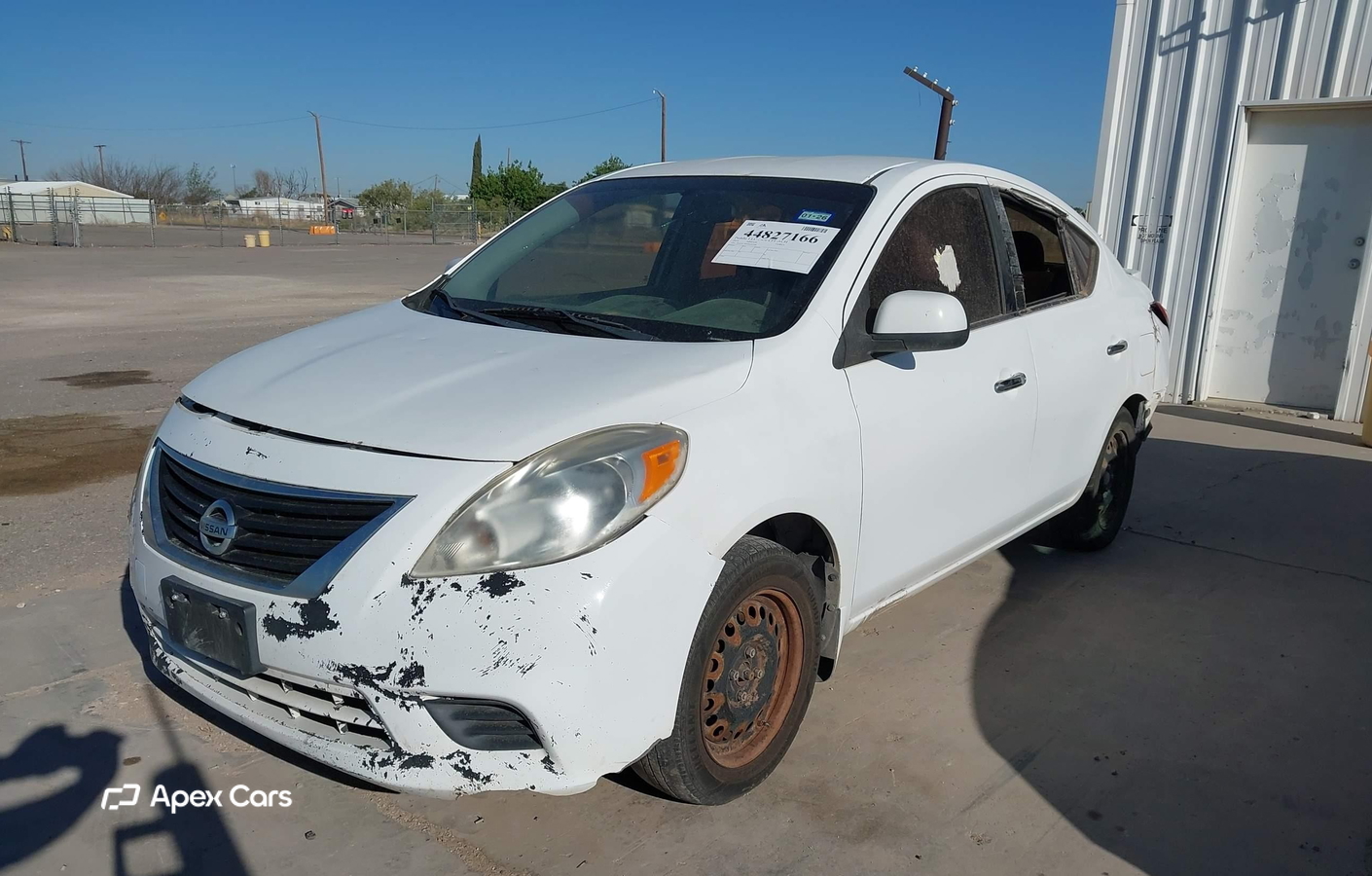 Nissan Versa 2014