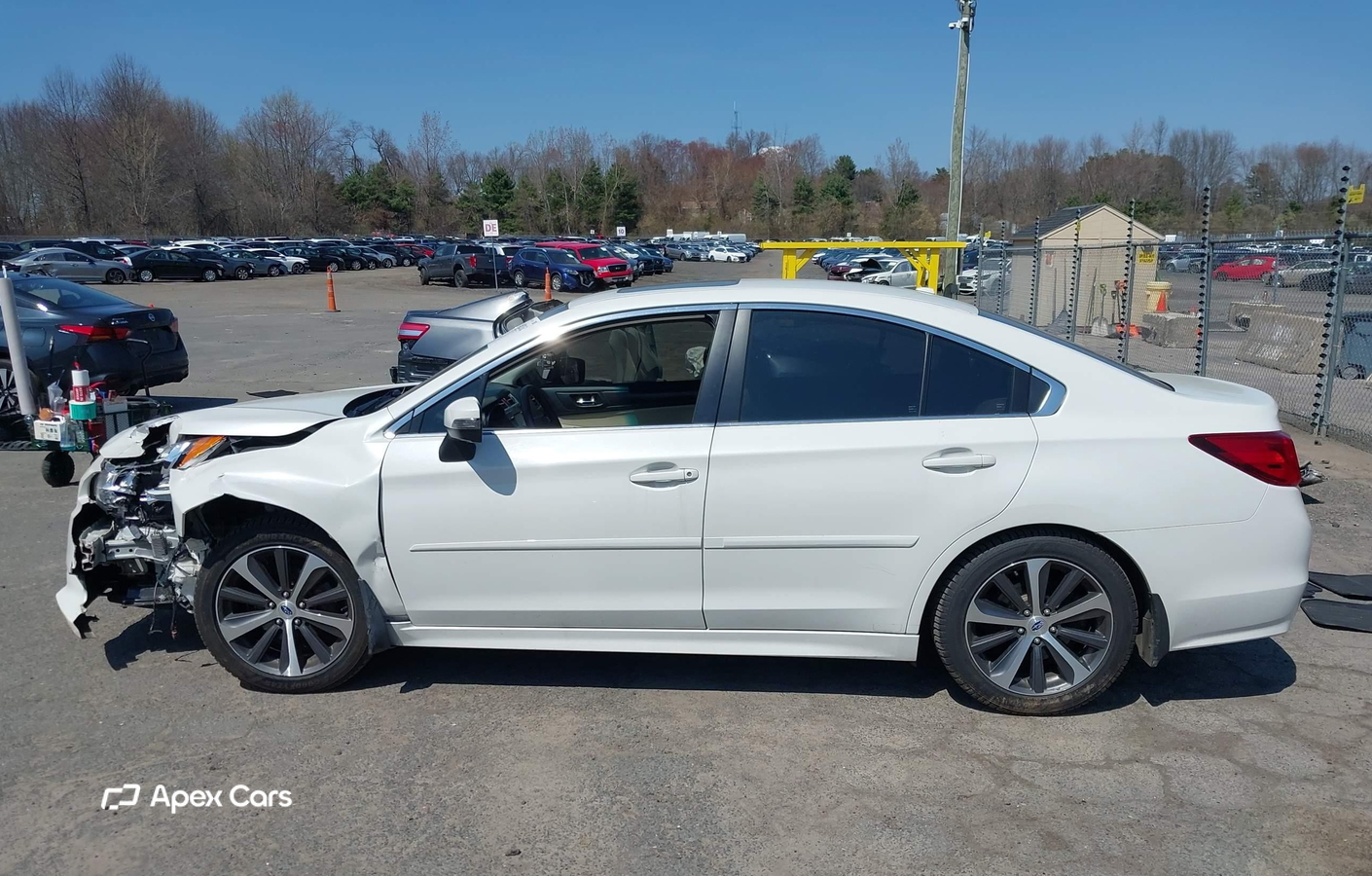 Subaru Legacy 2015