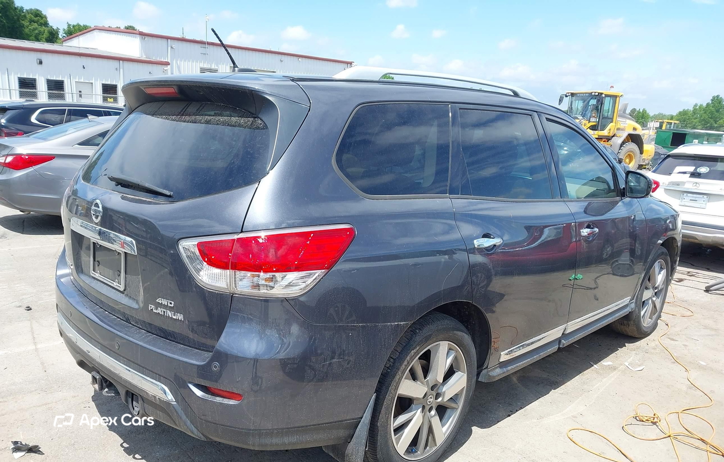Nissan Pathfinder 2014