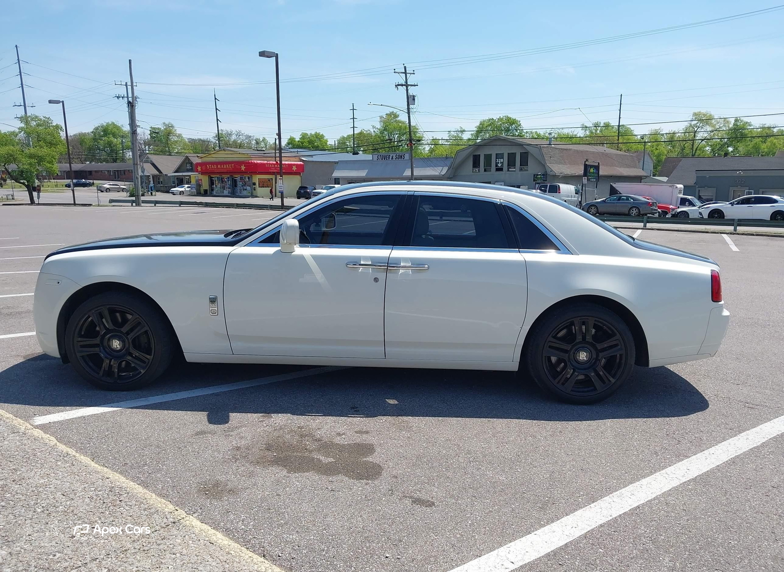 Rolls-Royce Ghost 2011