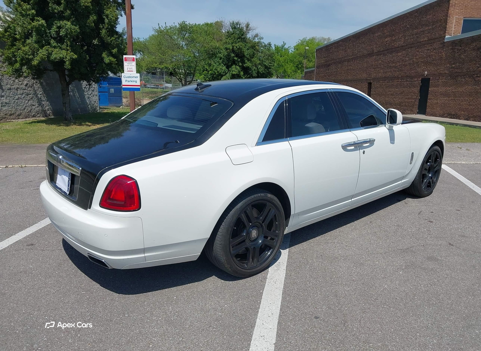 Rolls-Royce Ghost 2011
