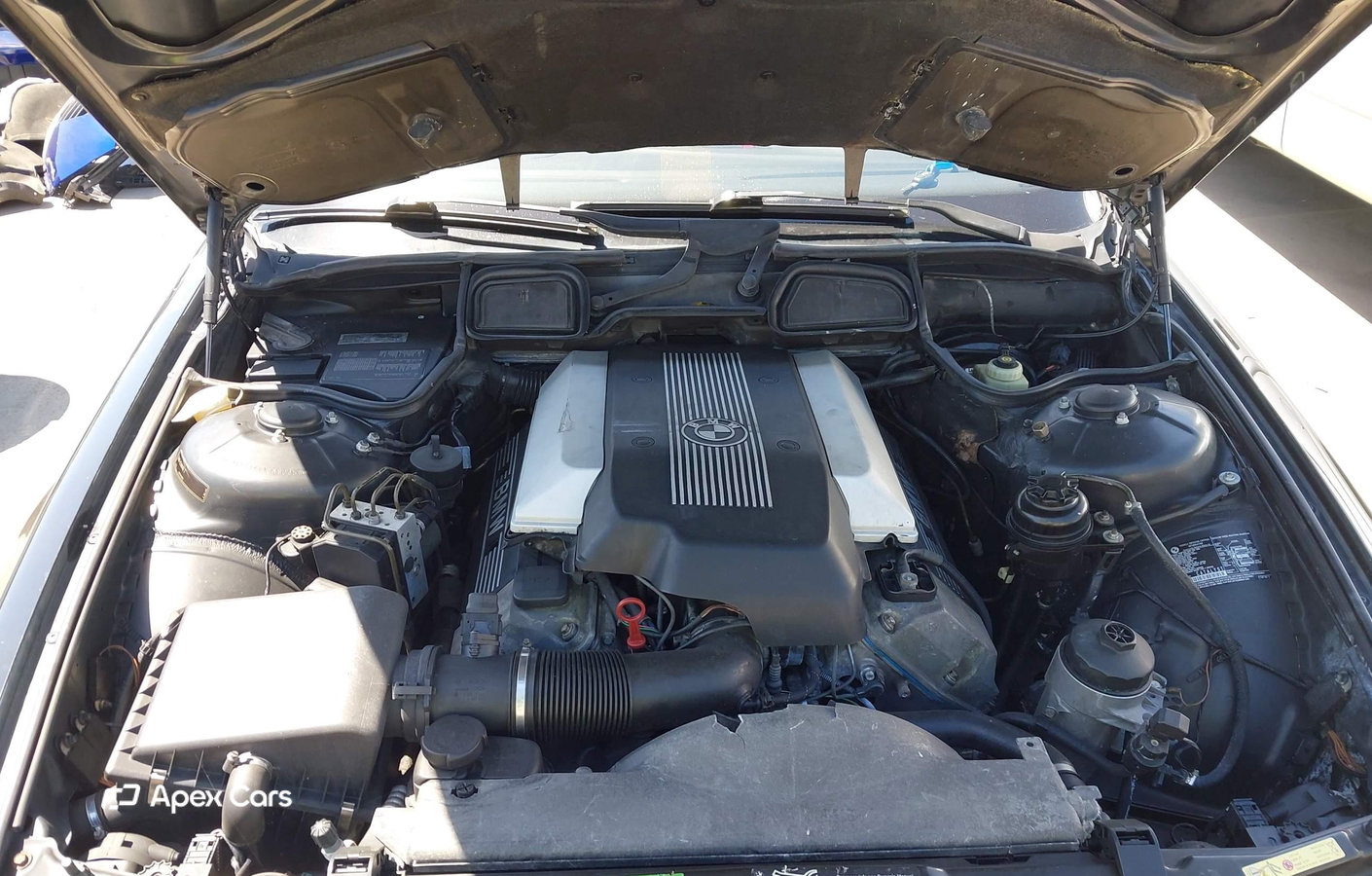 BMW Series 7 2001