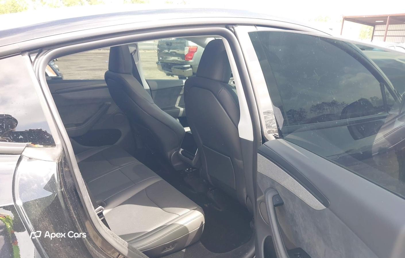 Tesla Model Y 2026