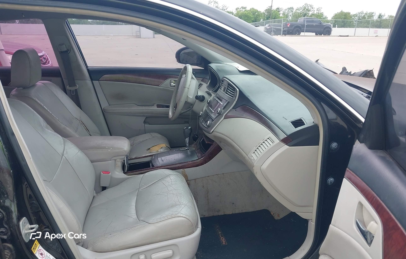 Toyota Avalon 2011