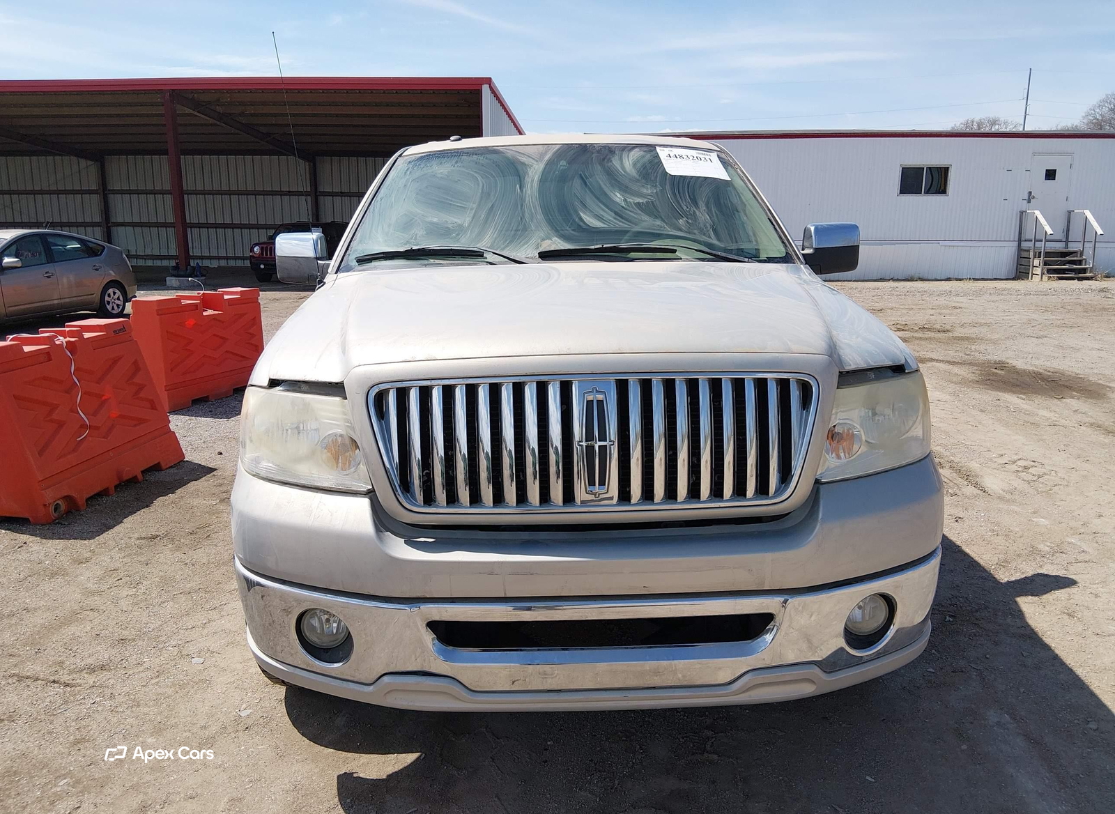 Lincoln Mark LT 2006