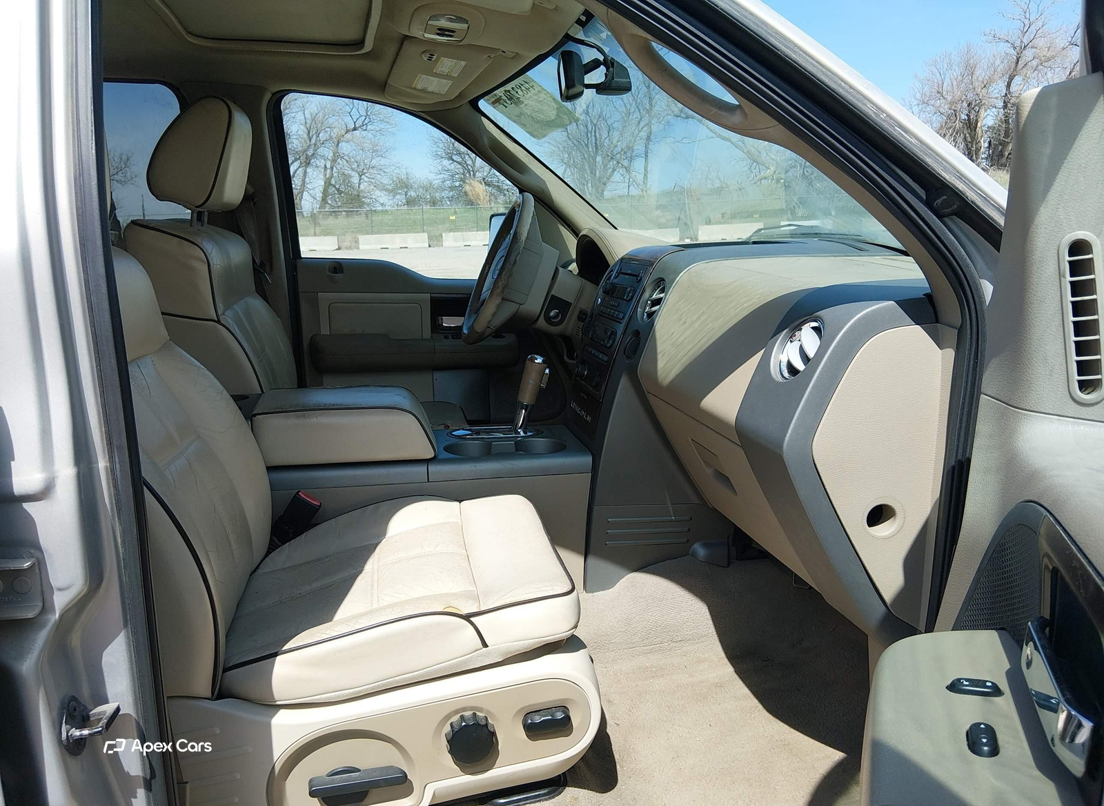 Lincoln Mark LT 2006