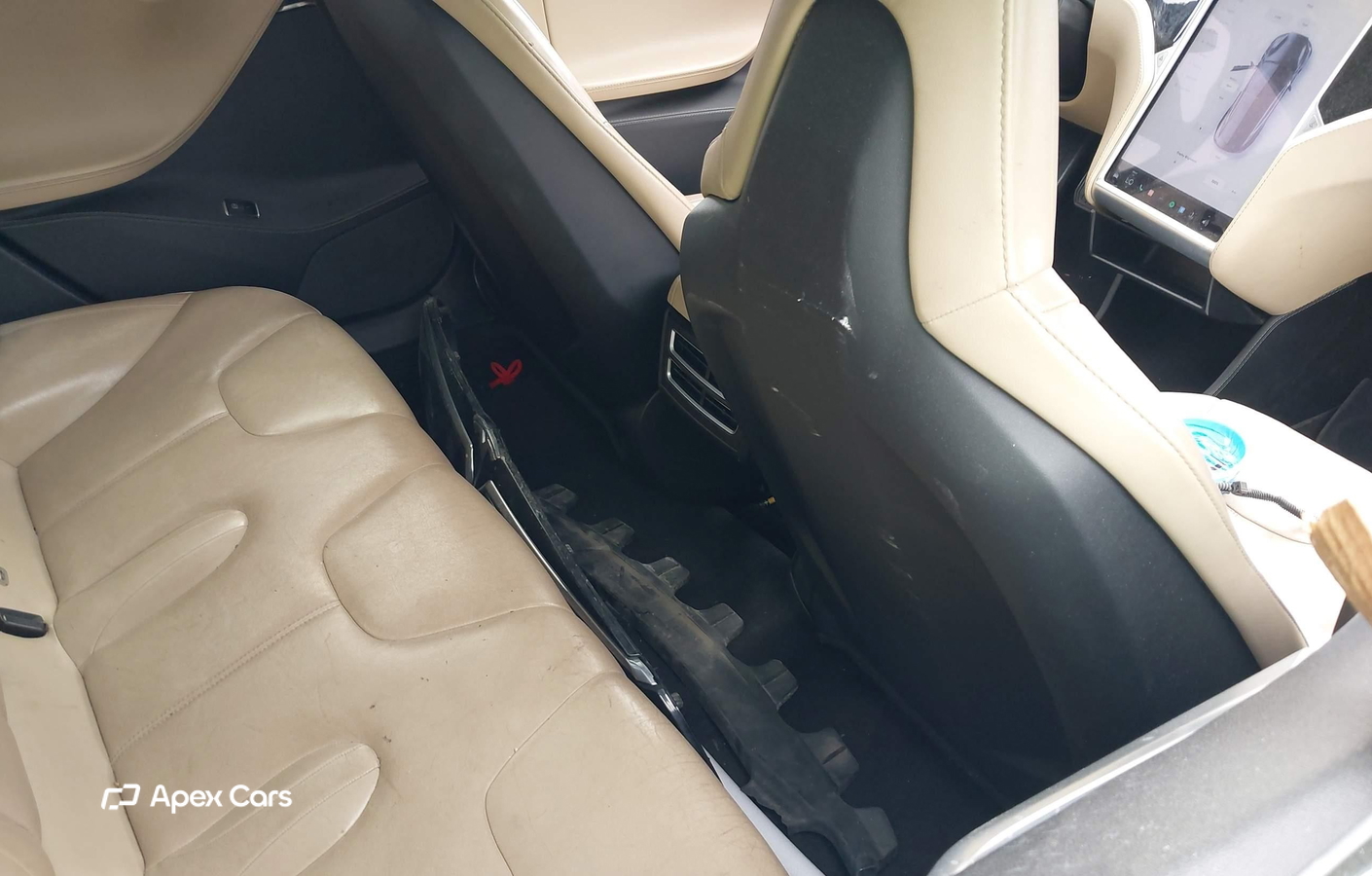 Tesla Model S 2014