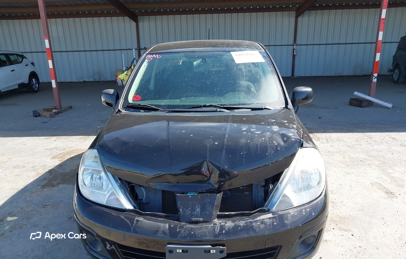 Nissan Versa 2011