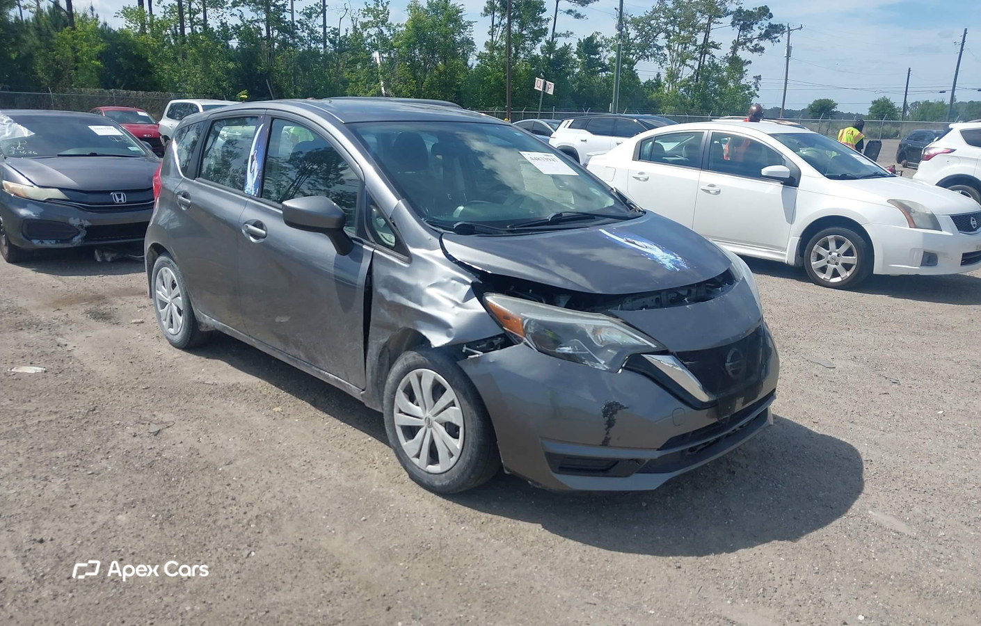 Nissan Versa 2017