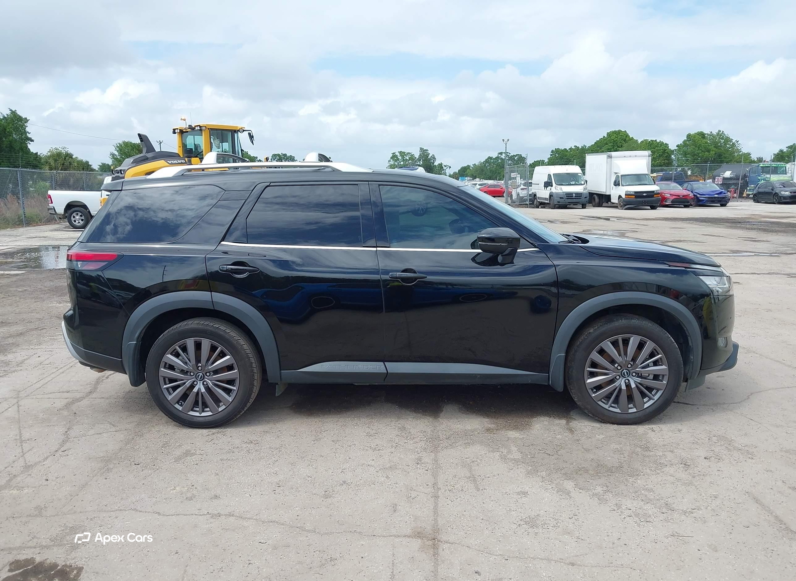 Nissan Pathfinder 2023