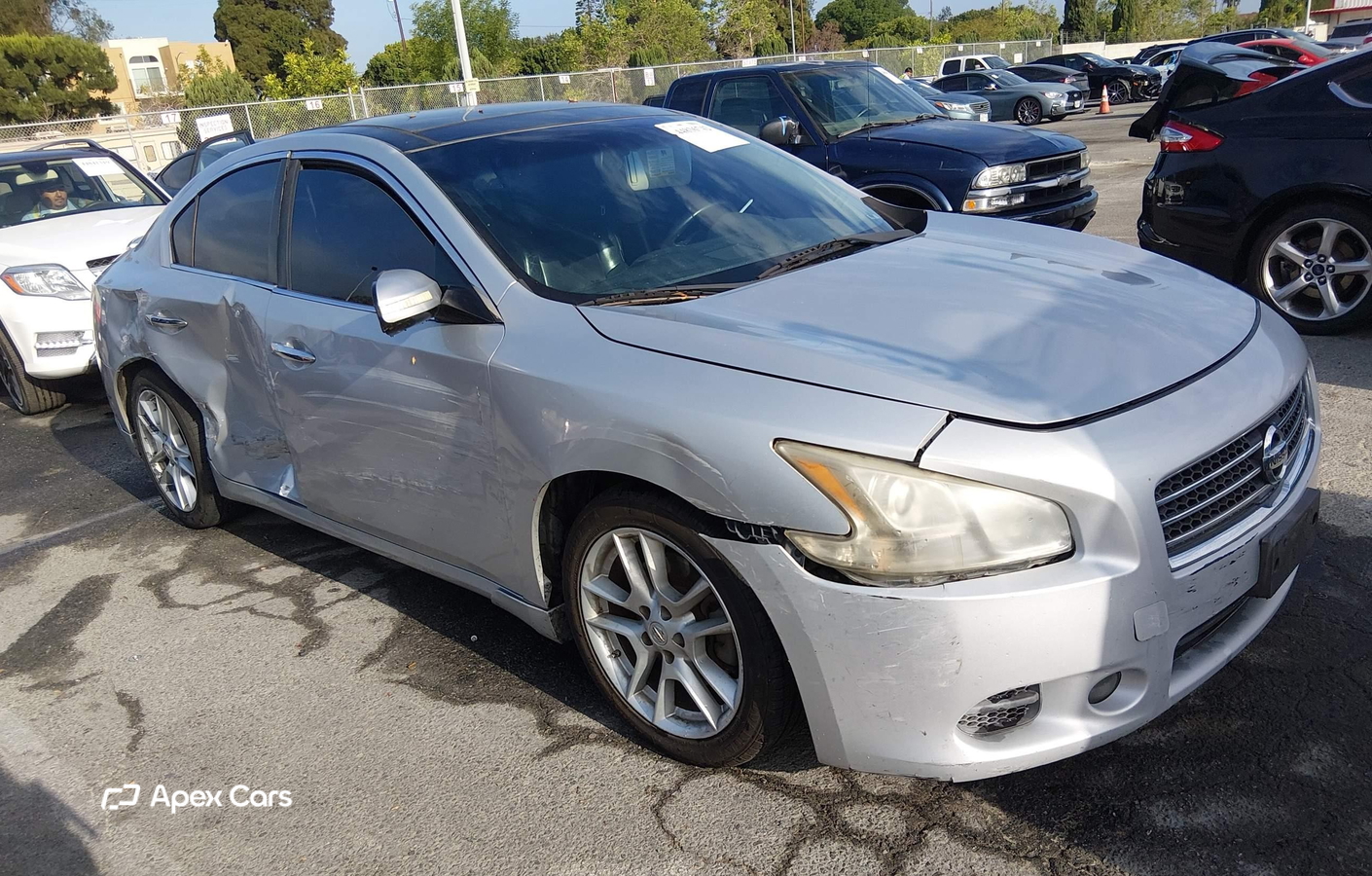 Nissan Maxima 2010
