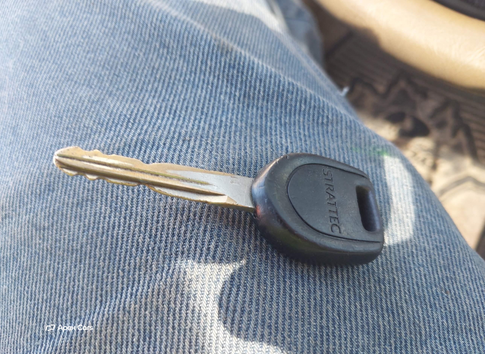 Mitsubishi Galant 2003