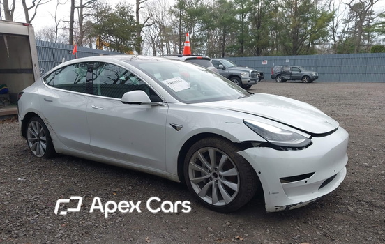 Tesla Model 3 2020 - Image 1 of 23