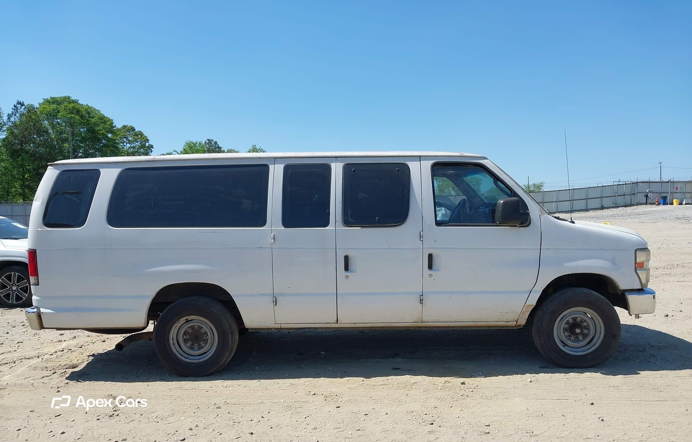 Ford Econoline 2010