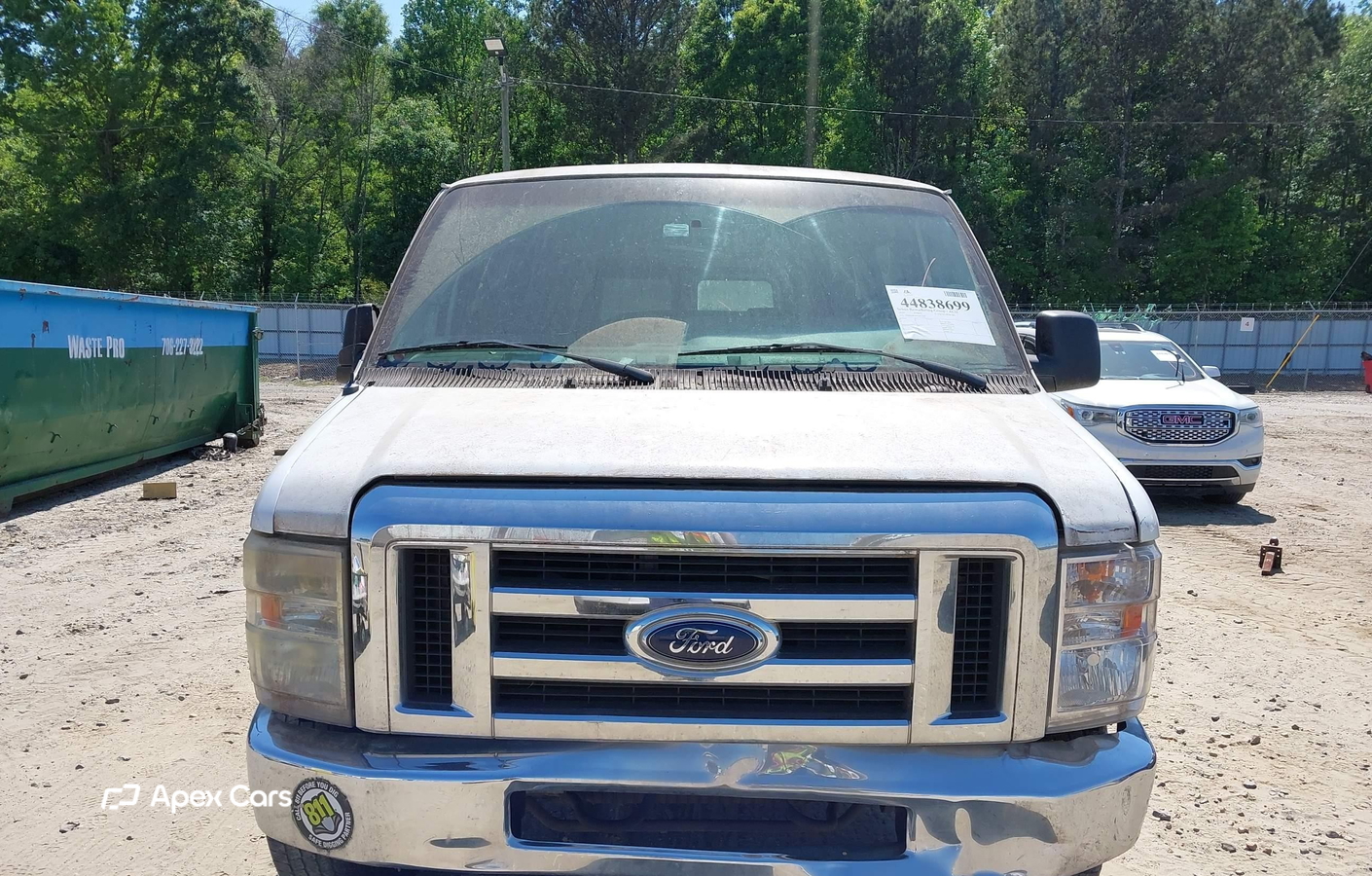 Ford Econoline 2010
