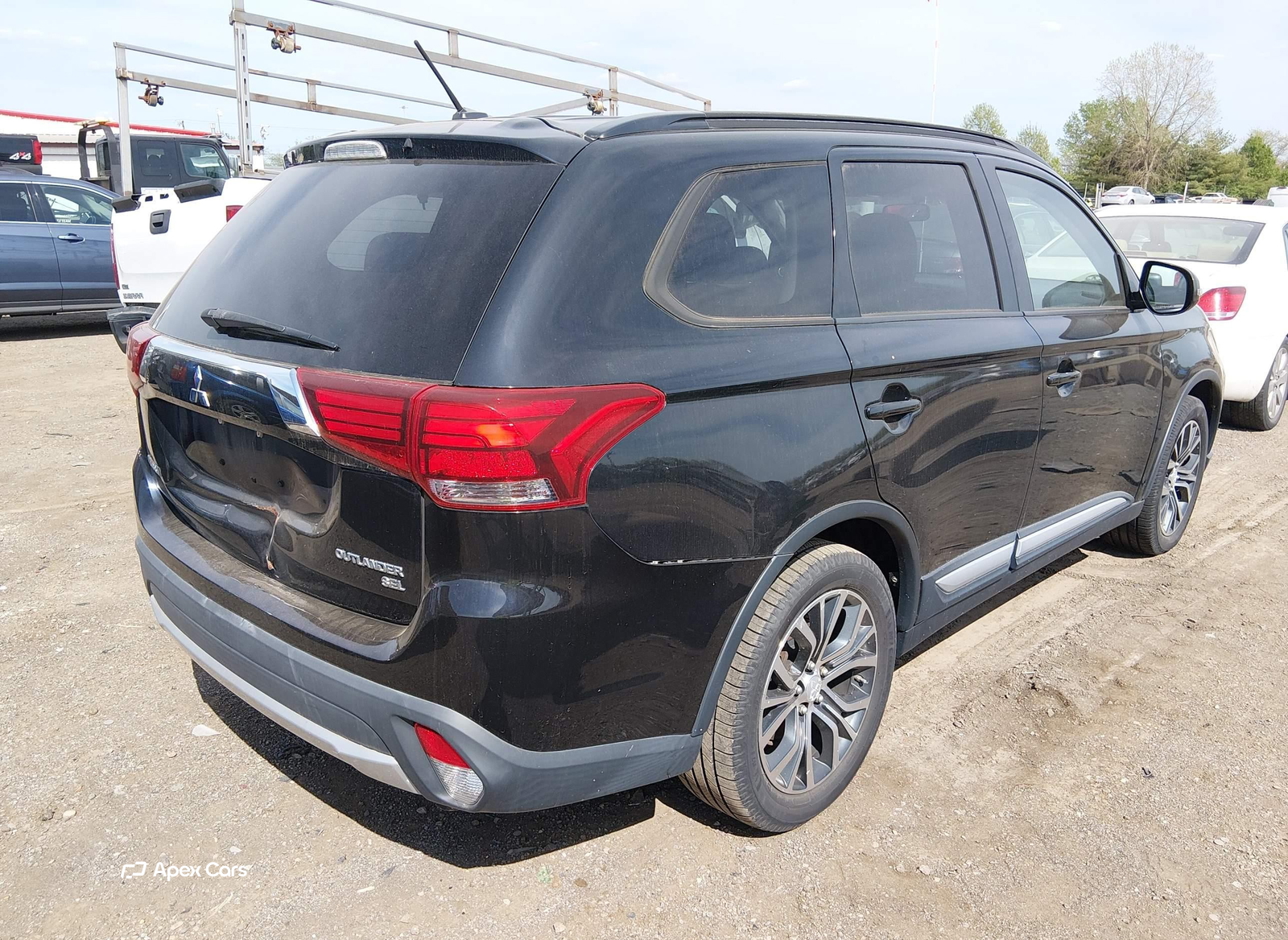 Mitsubishi Outlander 2016