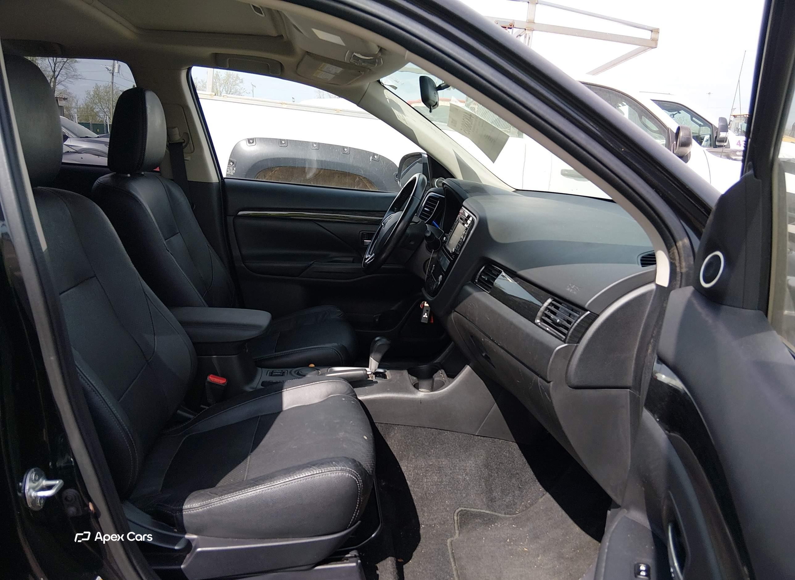 Mitsubishi Outlander 2016