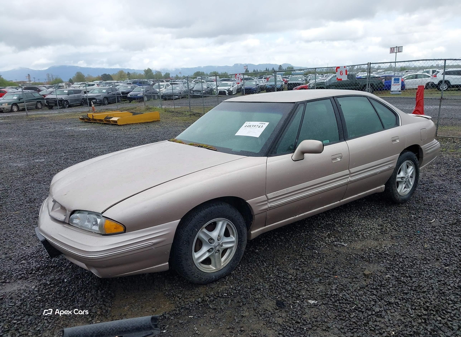 Pontiac Bonneville 1999