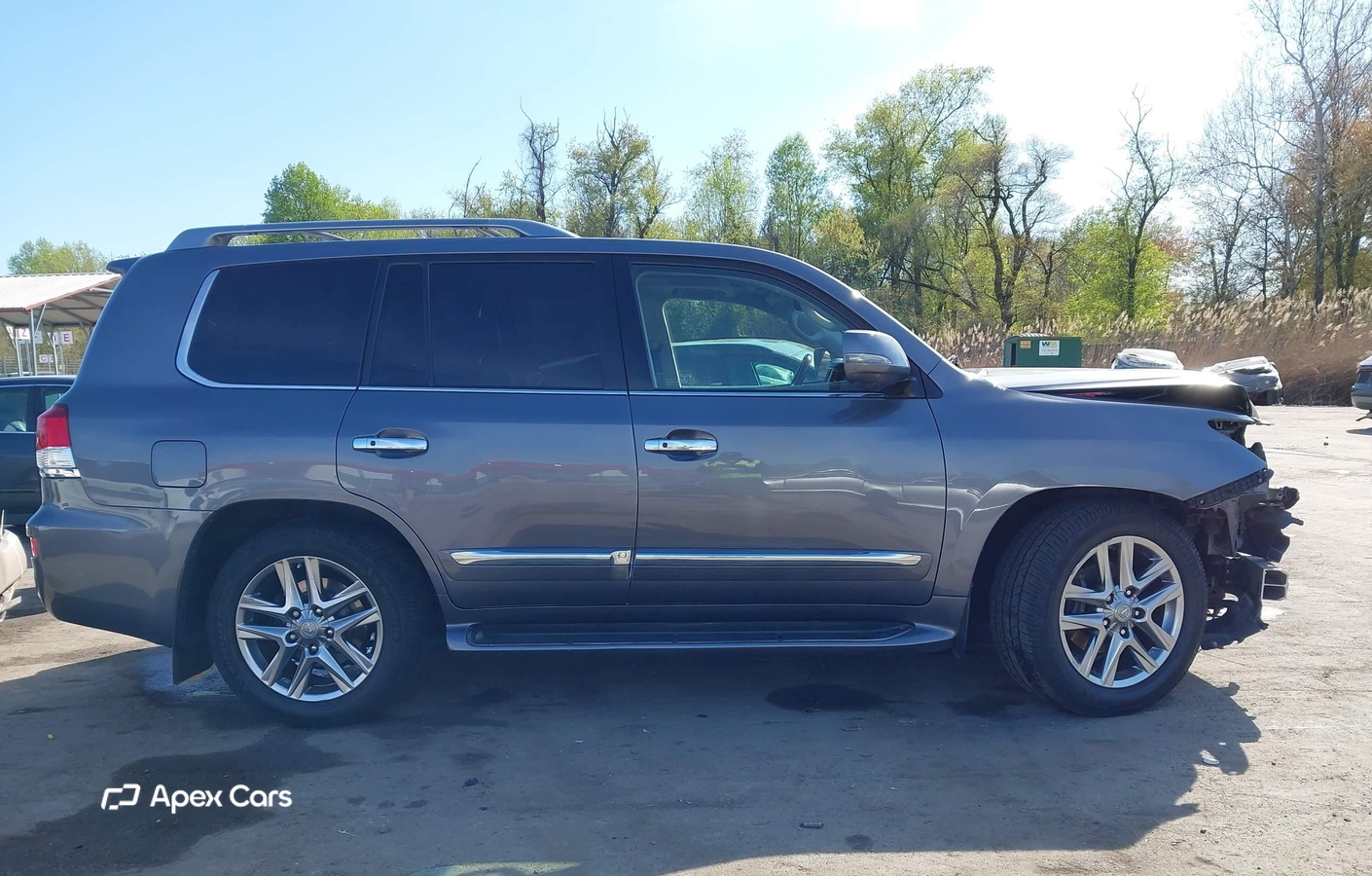 Lexus LX 2013