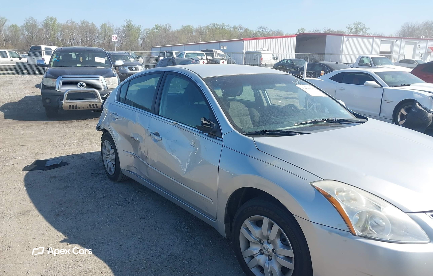 Nissan Altima 2010